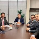 Fenaud articula ações em relação a projetos que podem fragilizar o controle interno